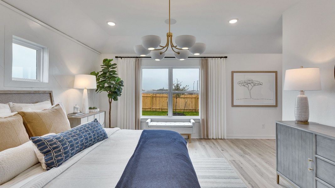 Representative furnished interior of a home built from the Meyerson by DRB Homes in Spring Creek, Taylor (Image 23).