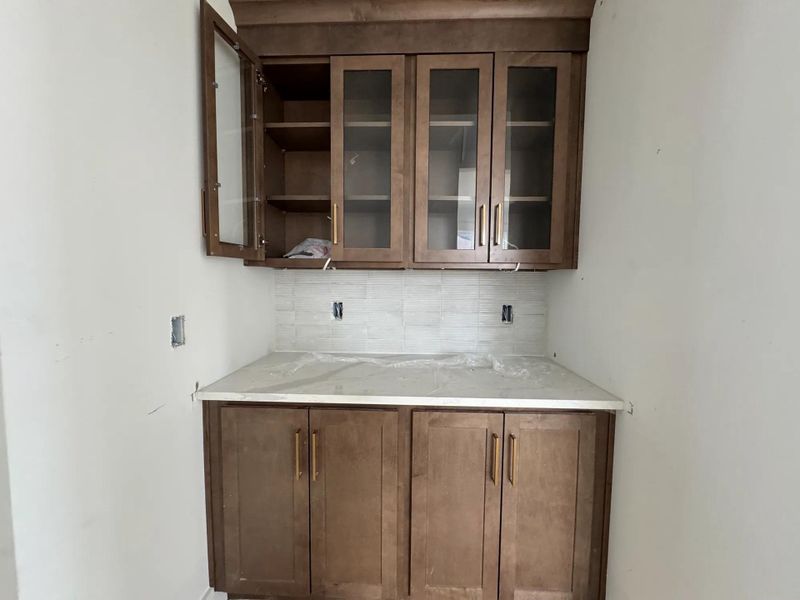 The Arydale B Wine Bar