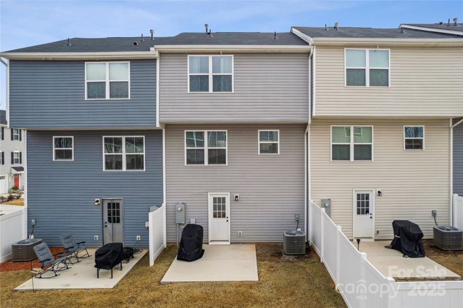 Exterior details and patio area of a home in , Charlotte (Image 25).