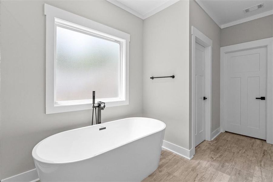 Image 55 of a home in .