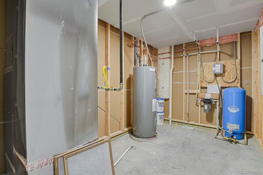 Image 40 of a home in .