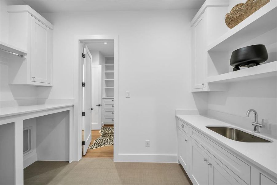 Furnished interior view inside a new home in , Kaufman (Image 6).