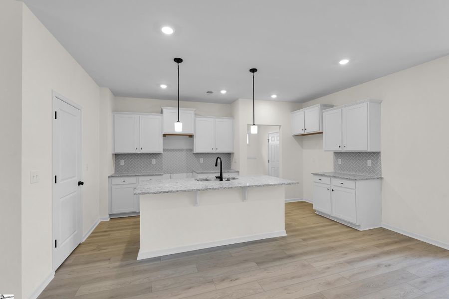 Furnished interior view inside a new home in Lynbrook, Boiling Springs (Image 7).