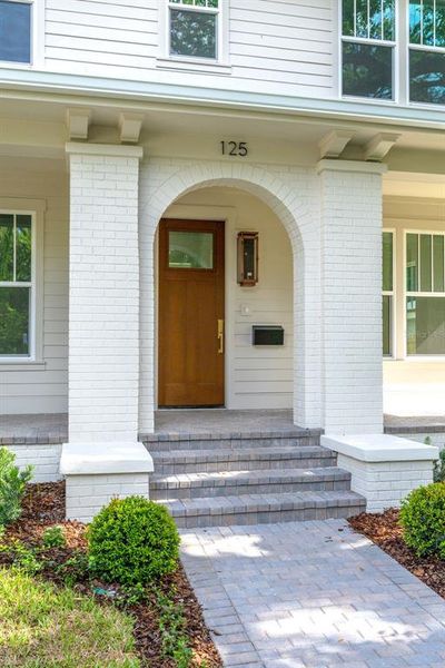 Exterior details and patio area of a home in , St. Petersburg (Image 4). Exterior details and patio area of a home in , St. Petersburg (Image 4).