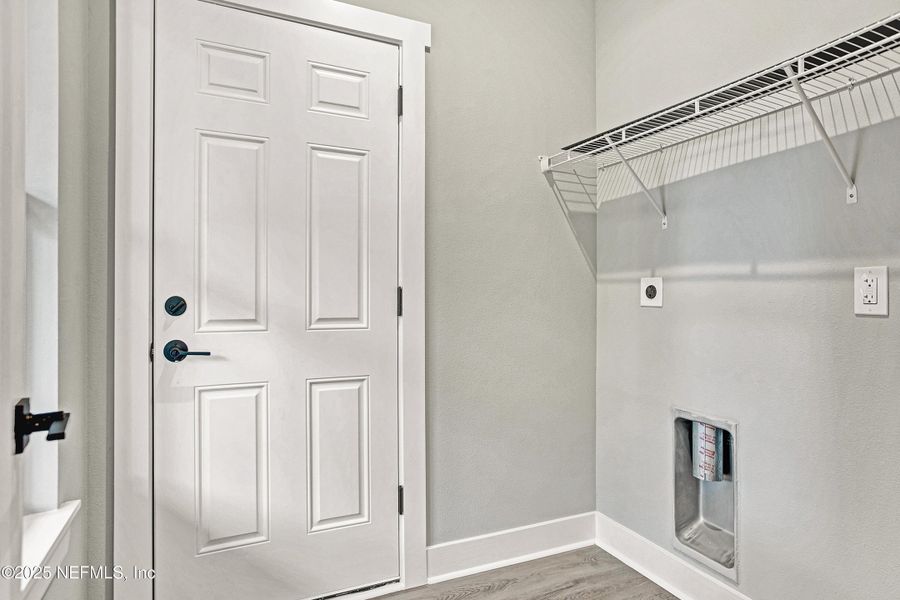 Spacious, unfurnished interior of a new home in , St. Augustine (Image 24).