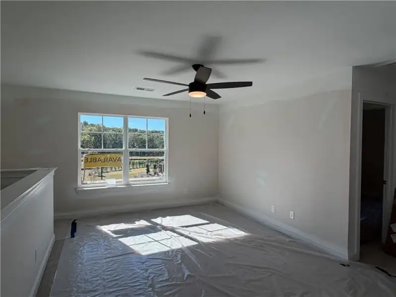 Spacious, unfurnished interior of a new home in Villas at Dawsonville, Dawsonville (Image 6). Spacious, unfurnished interior of a new home in Villas at Dawsonville, Dawsonville (Image 6).