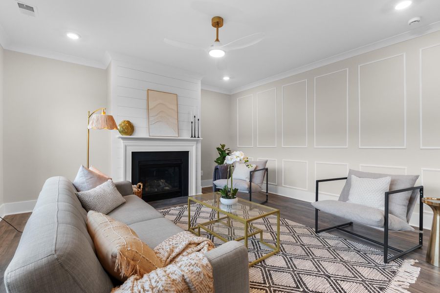 Furnished interior view inside a new home in , Ravenel (Image 8).