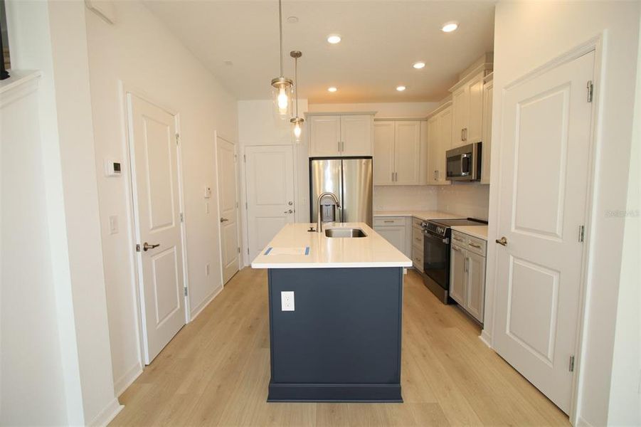 Furnished interior view inside a new home in , Orlando (Image 6).
