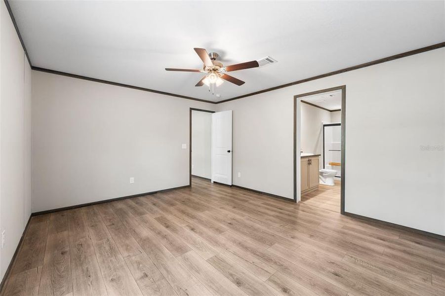 Spacious, unfurnished interior of a new home in , Dunnellon (Image 17).