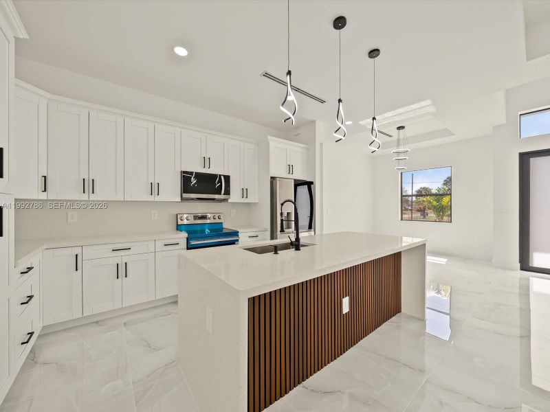 Furnished interior view inside a new home in , Lehigh Acres (Image 6).