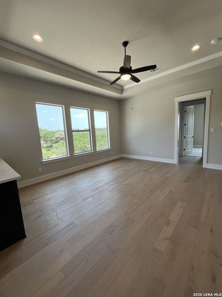 Spacious, unfurnished interior of a new home in , Canyon Lake (Image 27). Spacious, unfurnished interior of a new home in , Canyon Lake (Image 27).