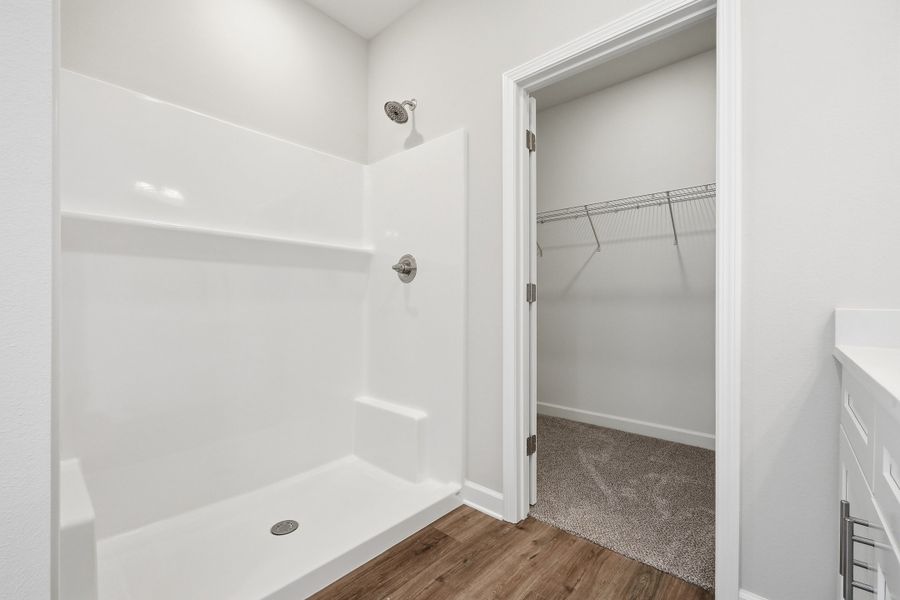 Spacious, unfurnished interior of a new home in Southern Charm, Crestview (Image 45).