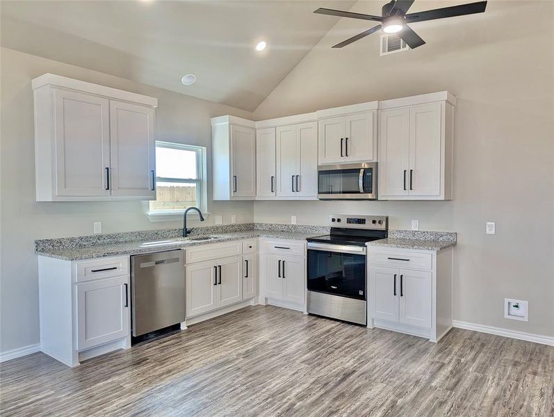 Furnished interior view inside a new home in , Mabank (Image 6).
