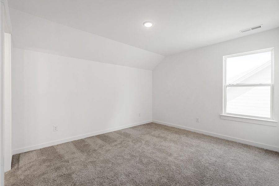 Representative unfurnished interior of a home built from the The Cedar D by Davidson Homes LLC in Saddle Creek Ranch, Cibolo (Image 23).