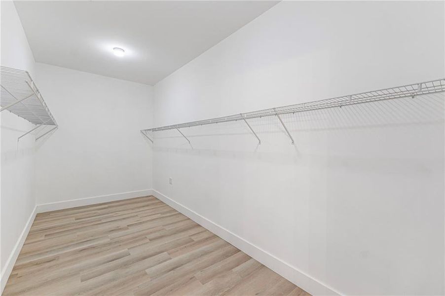 Spacious, unfurnished interior of a new home in , Cartersville (Image 22).