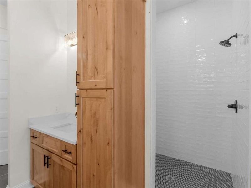 Image 41 of a home in .