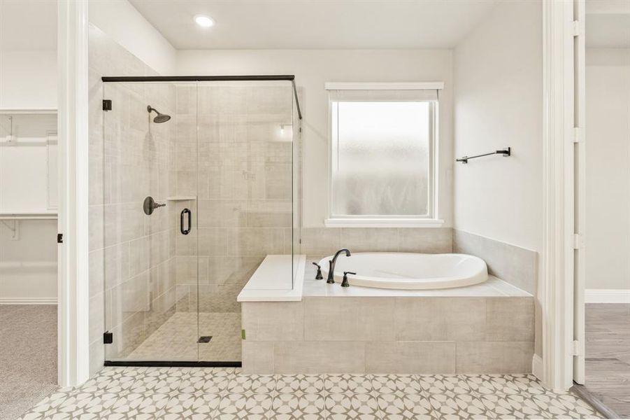 Furnished interior view inside a new home in Timberbrook, Justin (Image 13).