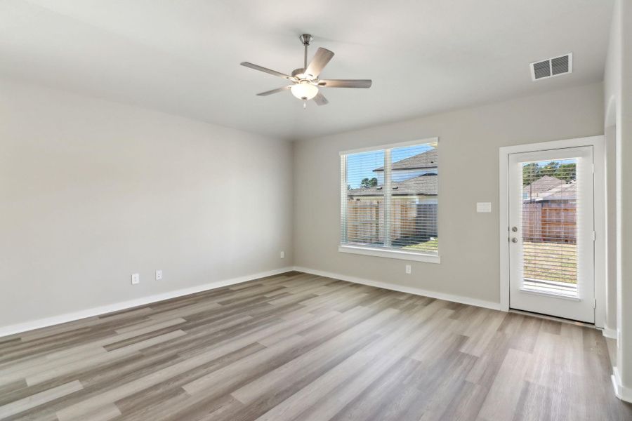 Photo is not of the actual home but is an inspirational photo of builder’s model home and may depict options, furnishings, and/or decorator features that are not included. Photo is not of the actual home but is an inspirational photo of builder’s model home and may depict options, furnishings, and/or decorator features that are not included.