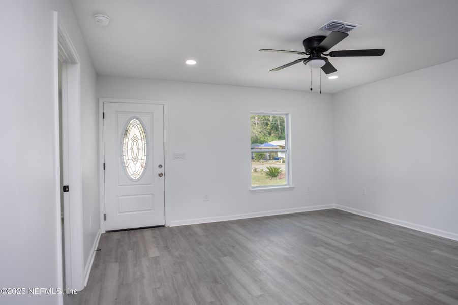 Image 24 of a home in . Image 24 of a home in .