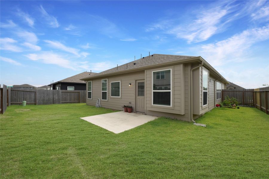Front exterior of a new home in , La Marque, TX, highlighting curb appeal (Image 24). Front exterior of a new home in , La Marque, TX, highlighting curb appeal (Image 24).