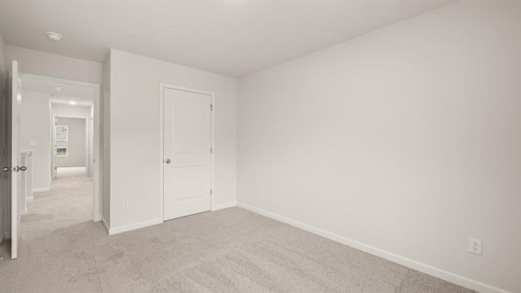 Spacious, unfurnished interior of a new home in Pointe Park, Union City (Image 26).