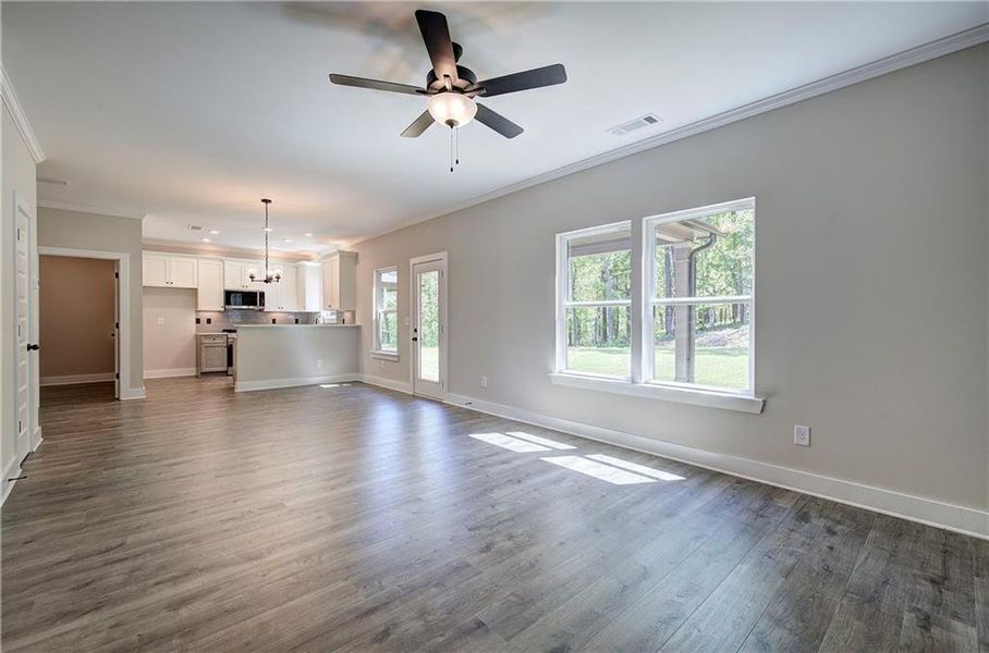 Spacious, unfurnished interior of a new home in , Cartersville (Image 16).