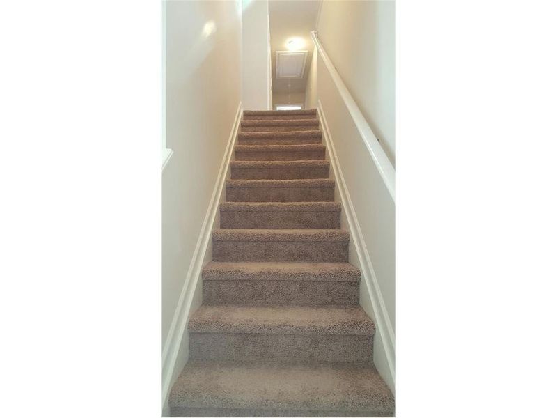 Spacious, unfurnished interior of a new home in The Grove At Mundy Mill, Gainesville (Image 25). Spacious, unfurnished interior of a new home in The Grove At Mundy Mill, Gainesville (Image 25).