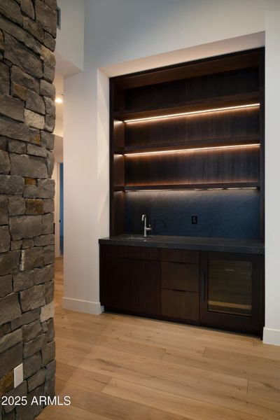 25-0015(DOM)250 25-0015(DOM)250