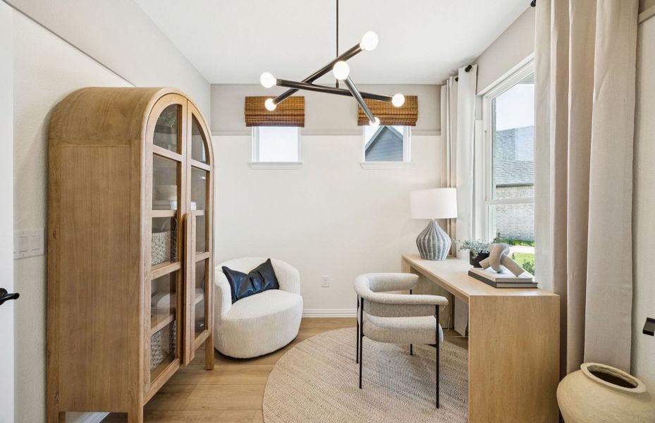 Representative furnished interior of a home built from the Contour by Del Webb in Del Webb at Trinity Falls, McKinney (Image 9). Representative furnished interior of a home built from the Contour by Del Webb in Del Webb at Trinity Falls, McKinney (Image 9).