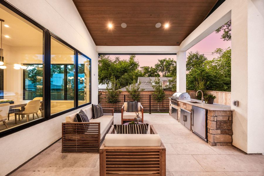Exterior details and patio area of a home in , Houston (Image 27).