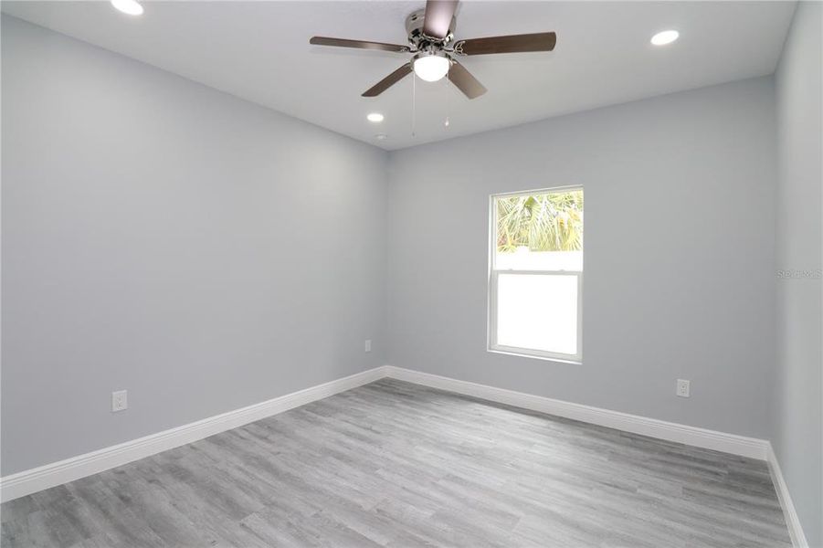 Spacious, unfurnished interior of a new home in , Tampa (Image 16).