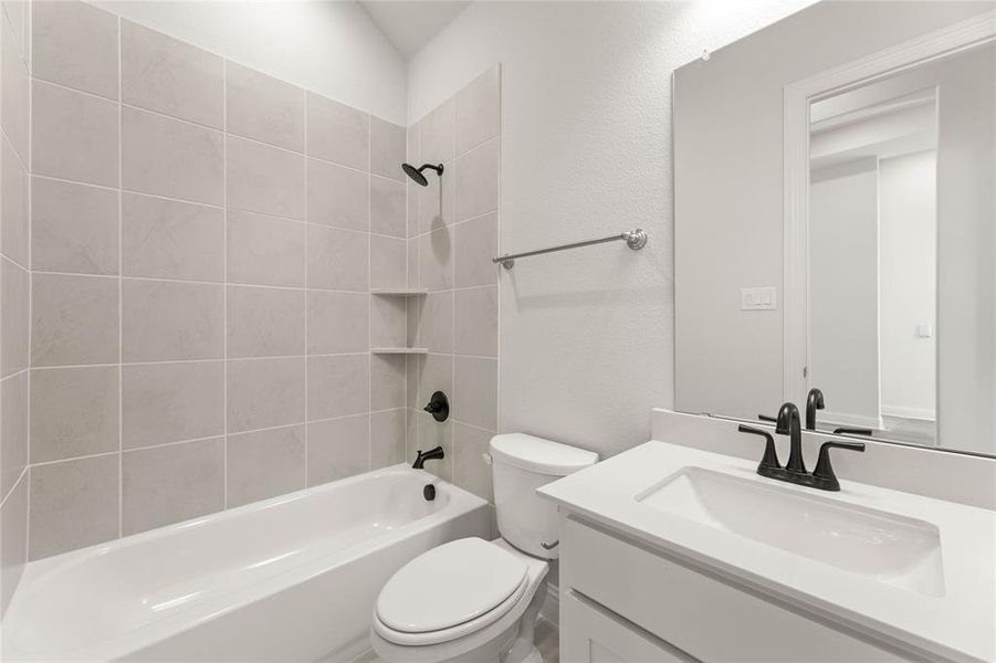 Image 26 of a home in The Parks at Panchasarp Farms - Phase 3. Image 26 of a home in The Parks at Panchasarp Farms - Phase 3.