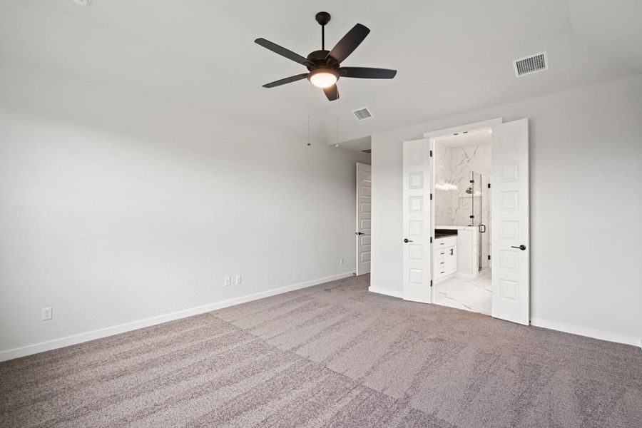 Spacious, unfurnished interior of a new home in Terrace Collection at Lariat, Liberty Hill (Image 30). Spacious, unfurnished interior of a new home in Terrace Collection at Lariat, Liberty Hill (Image 30).