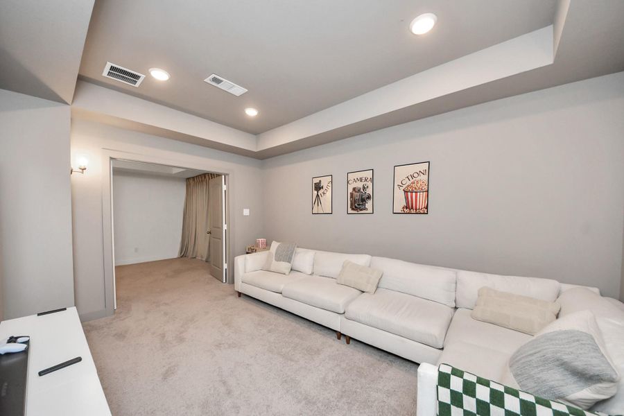 Furnished interior view inside a new home in Candela, Richmond (Image 43).