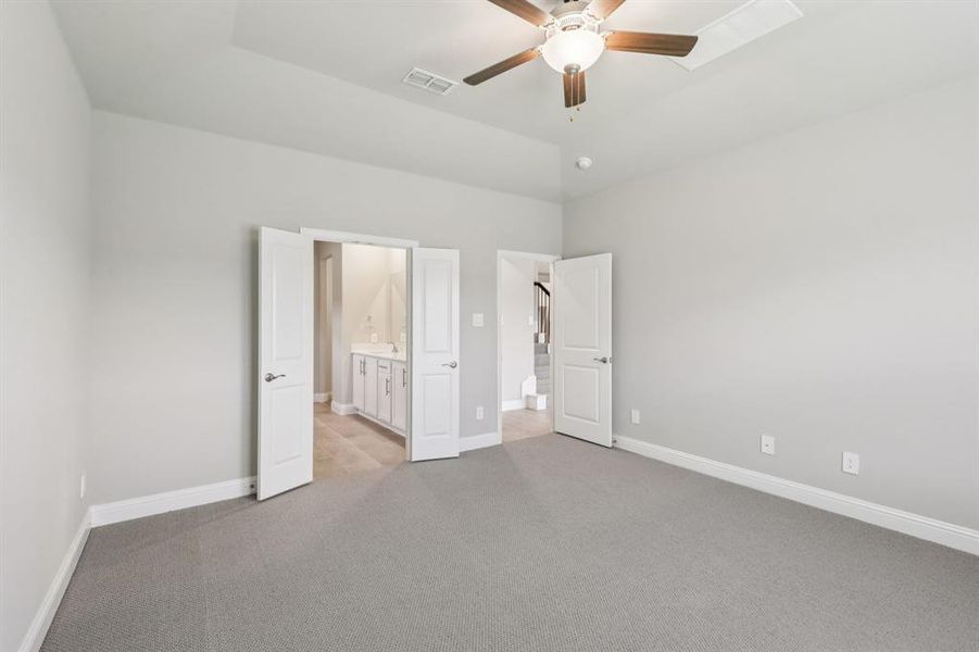 Photo is not of the actual home, but is an inspirational photo of builder’s model home and may depict options, furnishings, and/or decorator features that are not included.