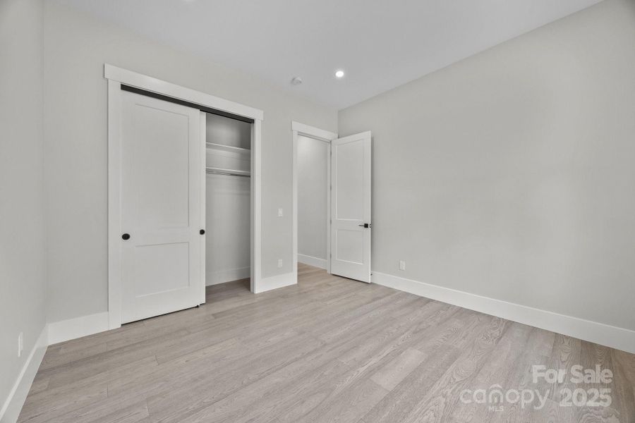 Spacious, unfurnished interior of a new home in , Peachland (Image 32). Spacious, unfurnished interior of a new home in , Peachland (Image 32).