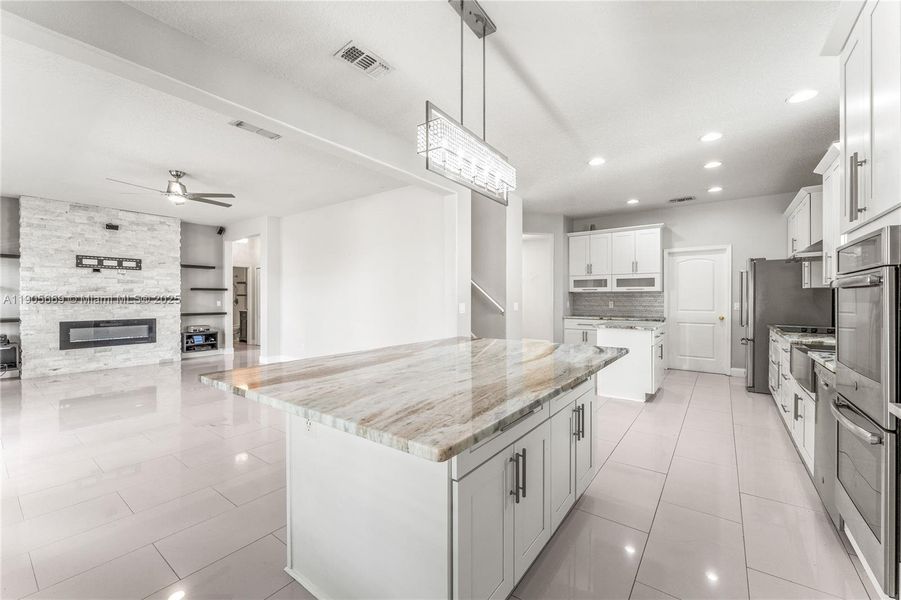 Furnished interior view inside a new home in , Orlando (Image 8). Furnished interior view inside a new home in , Orlando (Image 8).