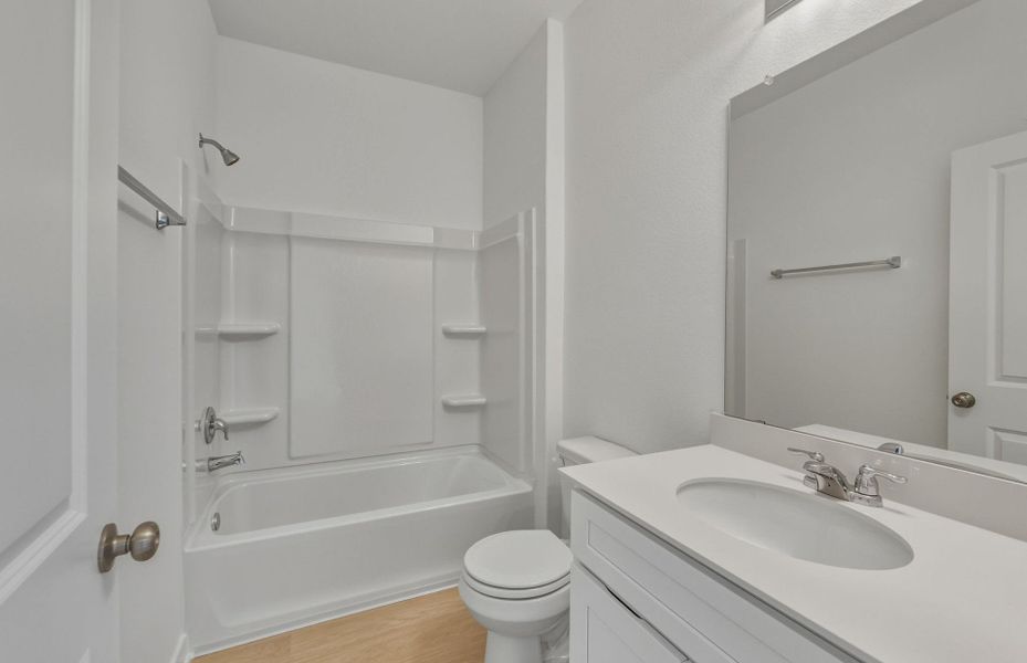 Furnished interior view inside a new home in Alto, San Marcos (Image 9).