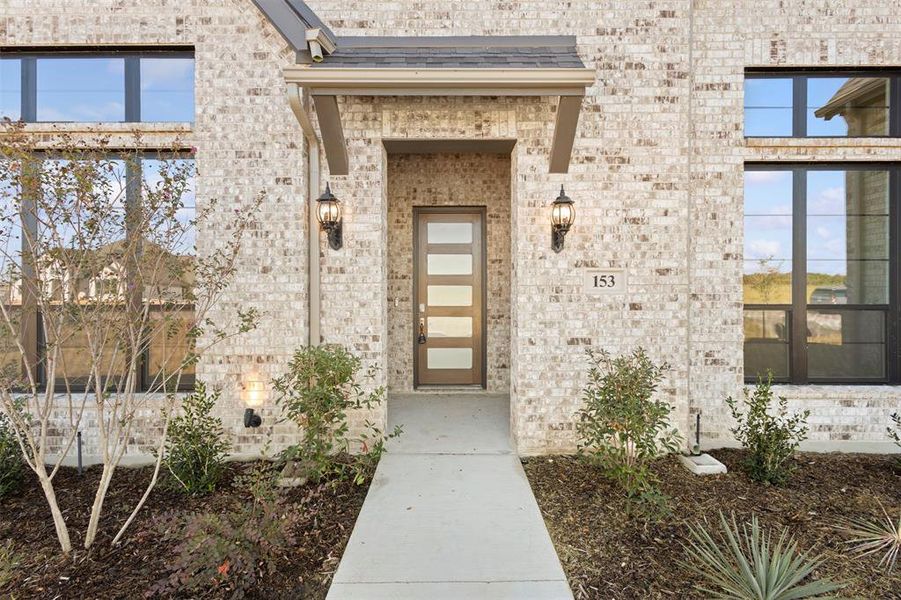 Exterior details and patio area of a home in Levante - 1 Acre Lots, Waxahachie (Image 3). Exterior details and patio area of a home in Levante - 1 Acre Lots, Waxahachie (Image 3).