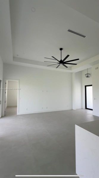 Spacious, unfurnished interior of a new home in , Cape Coral (Image 5). Spacious, unfurnished interior of a new home in , Cape Coral (Image 5).