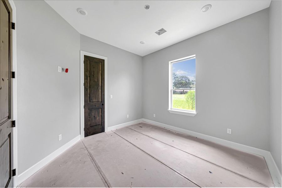 Image 31 of a home in . Image 31 of a home in .