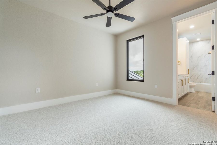 Spacious, unfurnished interior of a new home in , New Braunfels (Image 59). Spacious, unfurnished interior of a new home in , New Braunfels (Image 59).