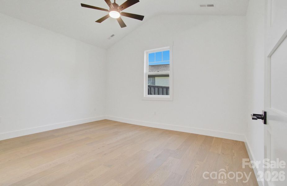 Spacious, unfurnished interior of a new home in , Hendersonville (Image 28).