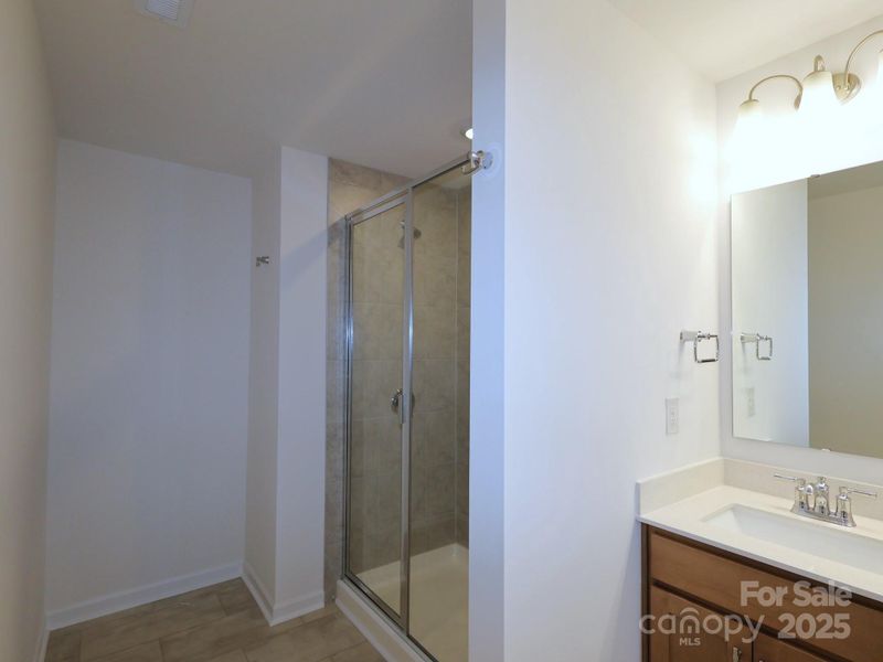 Owners bathroom Owners bathroom