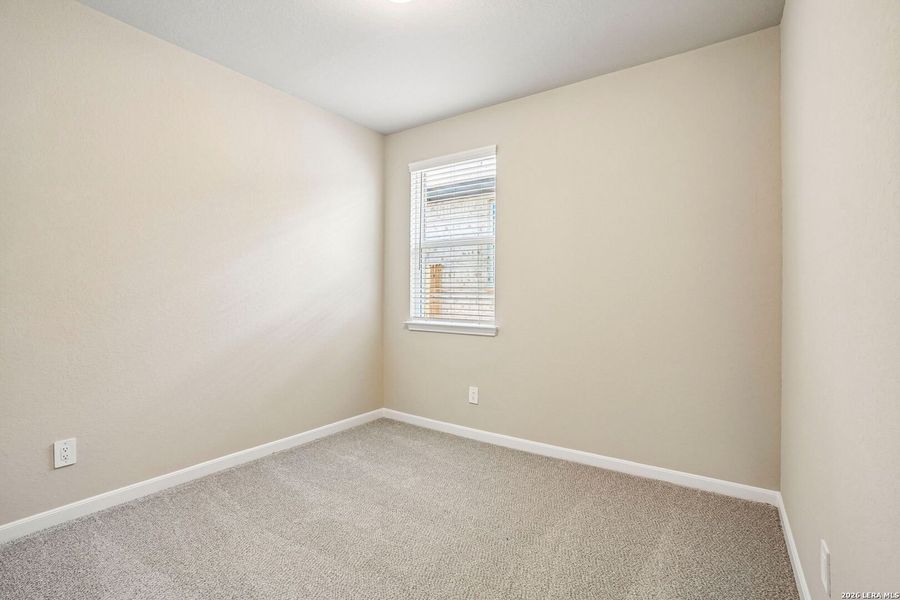 Spacious, unfurnished interior of a new home in Sagebrooke - Premier Series, San Antonio (Image 19).