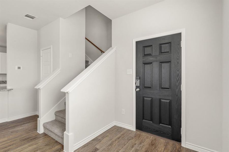 Image 33 of a home in Deer Creek.