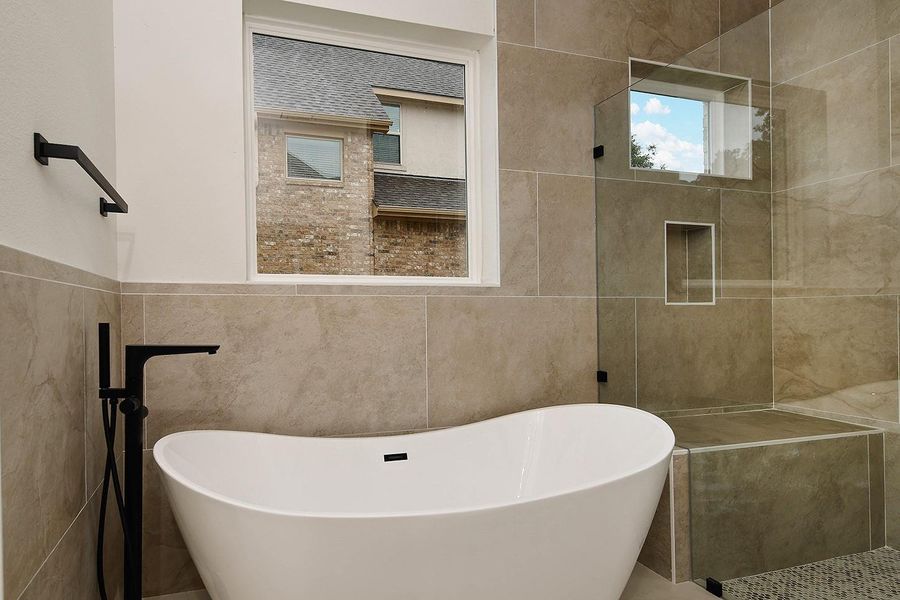 Furnished interior view inside a new home in , Conroe (Image 8).