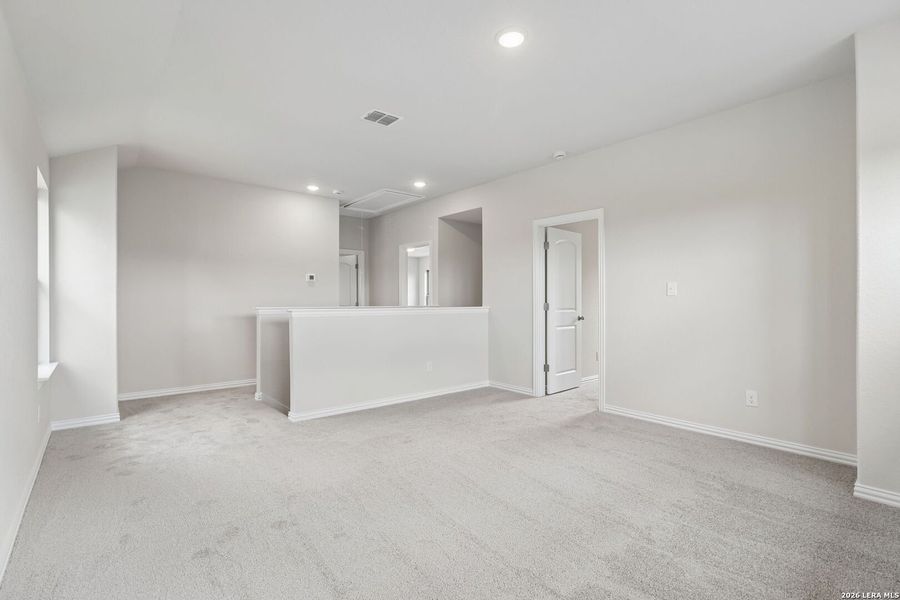 Spacious, unfurnished interior of a new home in Casinas at Gruene, New Braunfels (Image 17). Spacious, unfurnished interior of a new home in Casinas at Gruene, New Braunfels (Image 17).