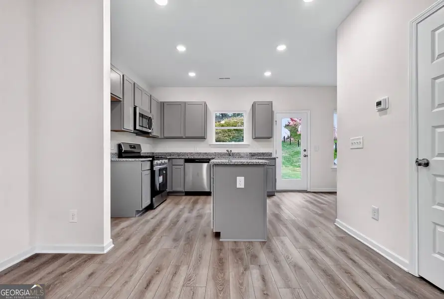 Furnished interior view inside a new home in Stonebridge North, Macon (Image 4).