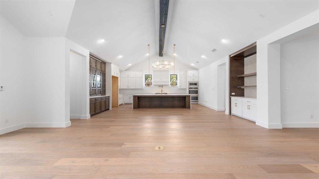 Spacious, unfurnished interior of a new home in Adkins Park 70', Hurst (Image 21). Spacious, unfurnished interior of a new home in Adkins Park 70', Hurst (Image 21).